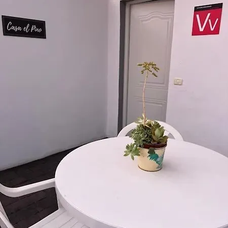 Casa El Pino B Апартаменты Vera de Erque