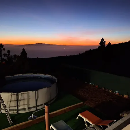 Casa El Pino B 아파트 *